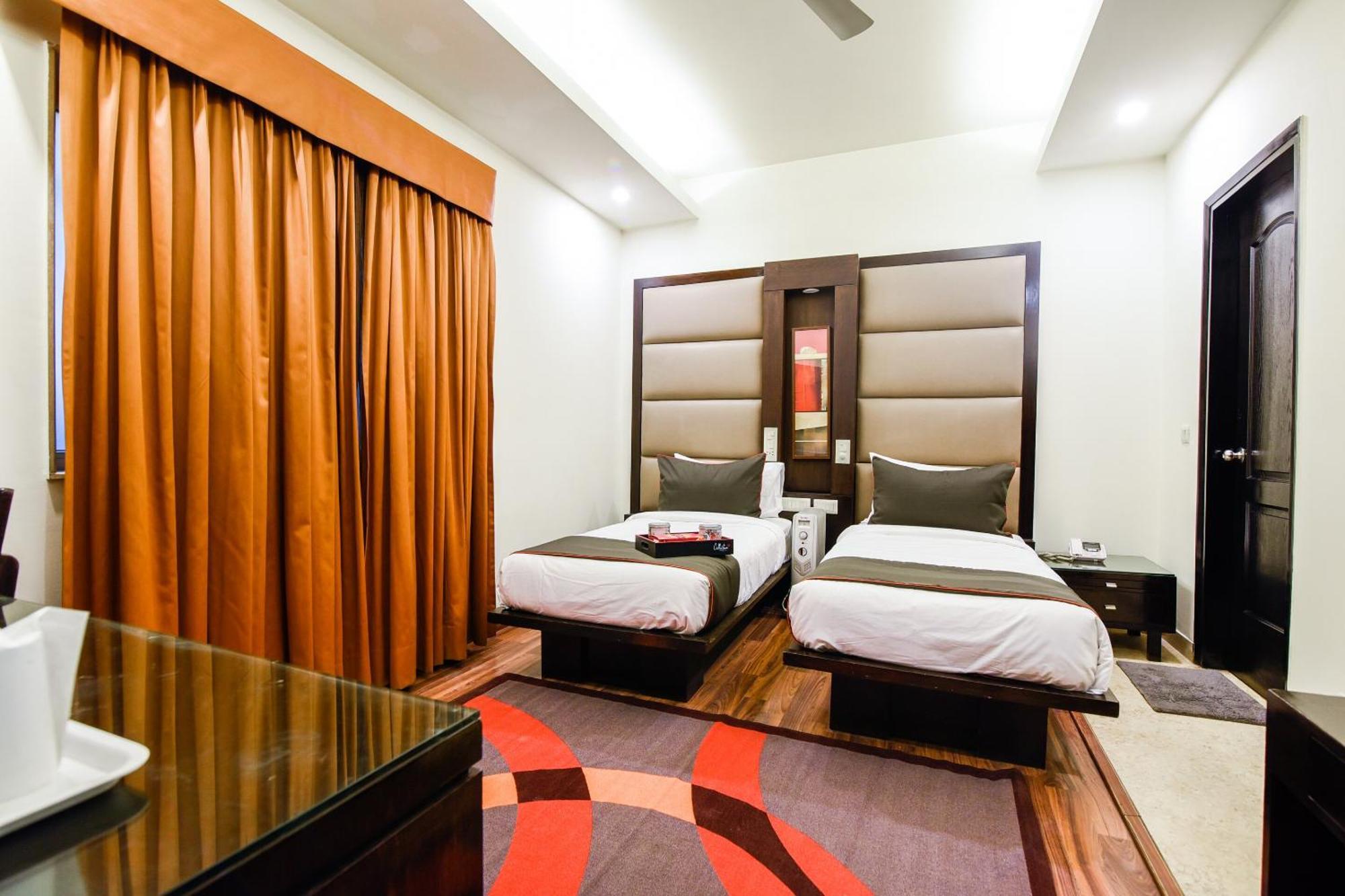 Hotel O Venkata Sai Sadan Mathrusree Nagar Kondapur  Luaran gambar